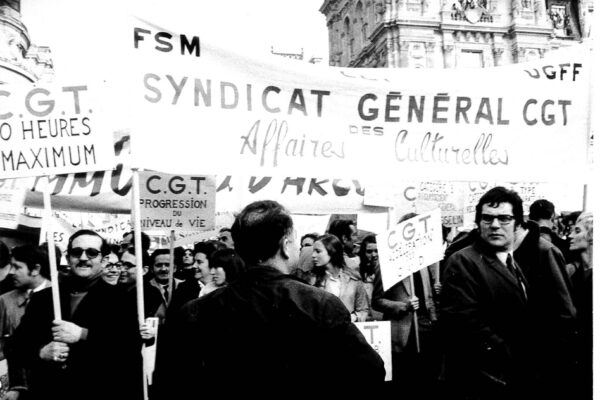 photo_manif-SGAC_30-03-1971